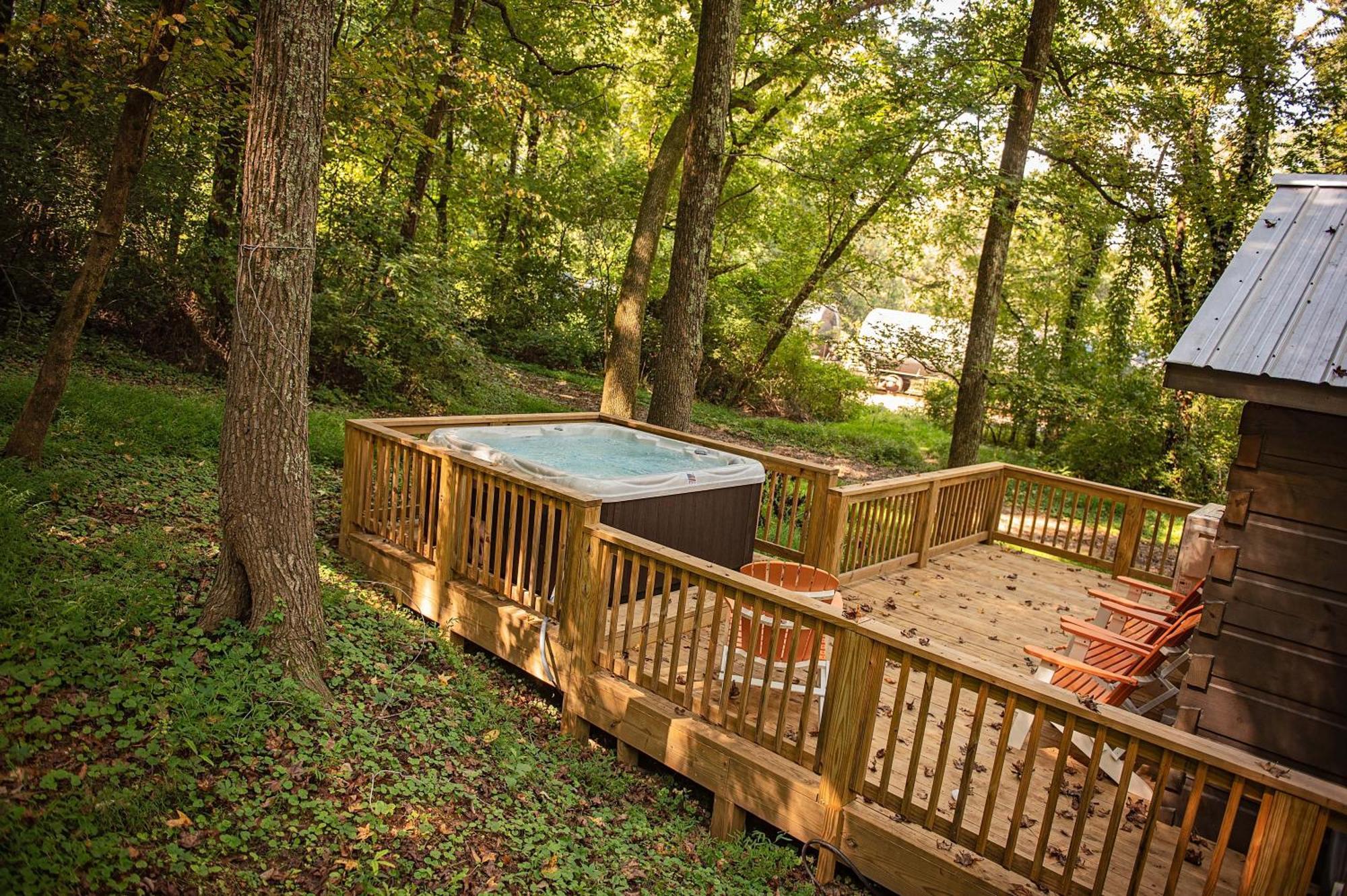 Lena Cabin Wooded Tiny Cabin - Hot Tub Чаттануга Экстерьер фото