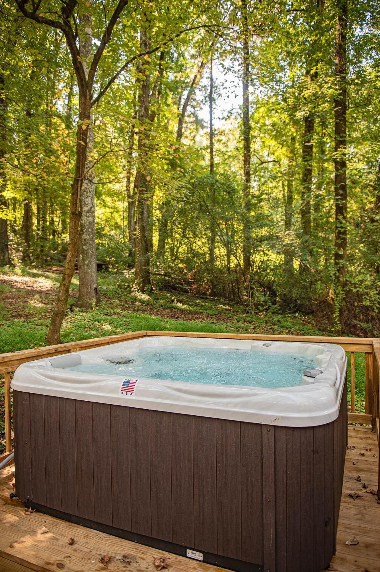 Lena Cabin Wooded Tiny Cabin - Hot Tub Чаттануга Экстерьер фото
