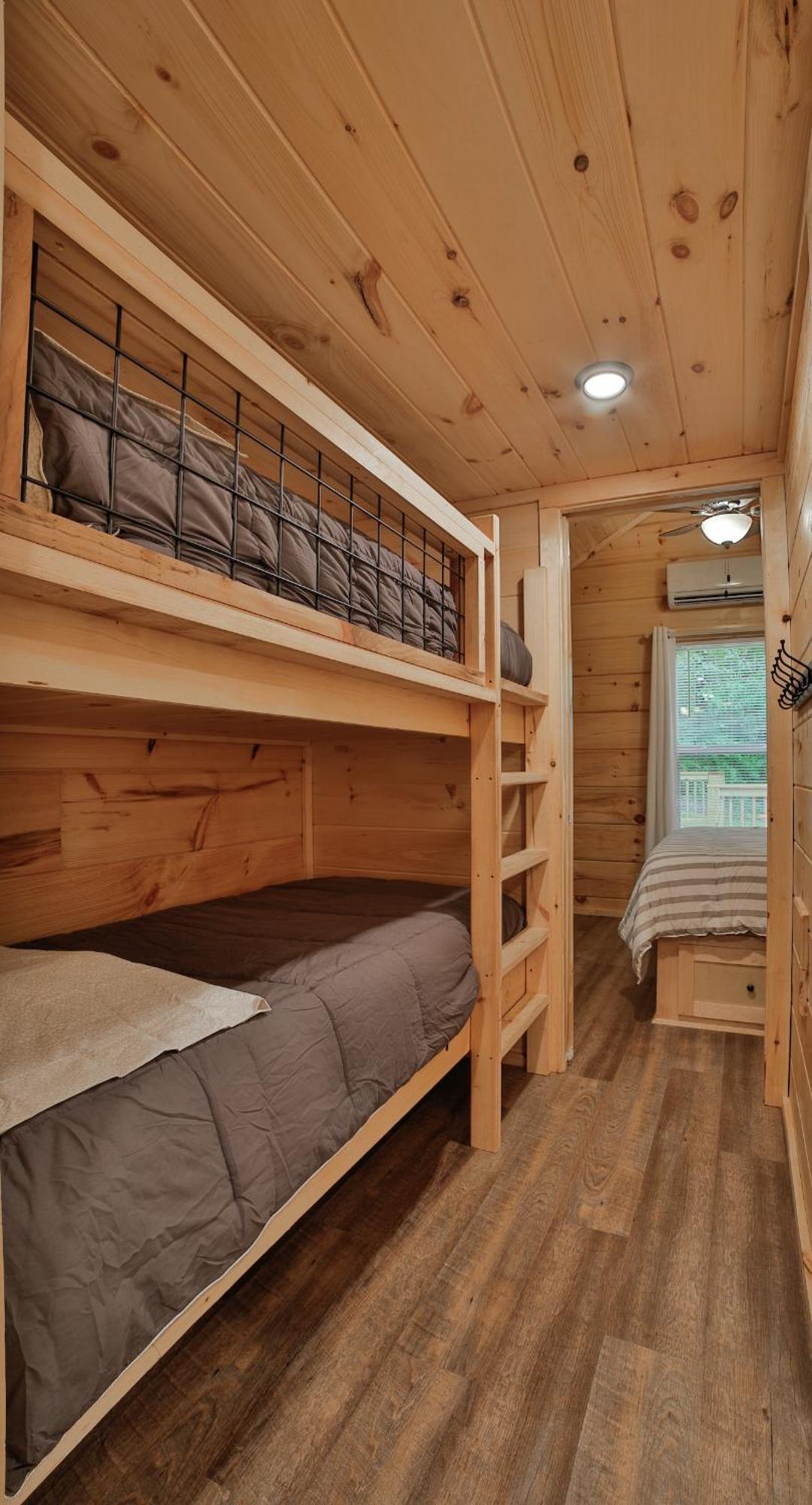 Lena Cabin Wooded Tiny Cabin - Hot Tub Чаттануга Экстерьер фото